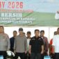 Ketua DPRD Batam Kamaluddin dan Wakil Ketua DPRD Batam Aweng sebelah kiri. Foto:Ist