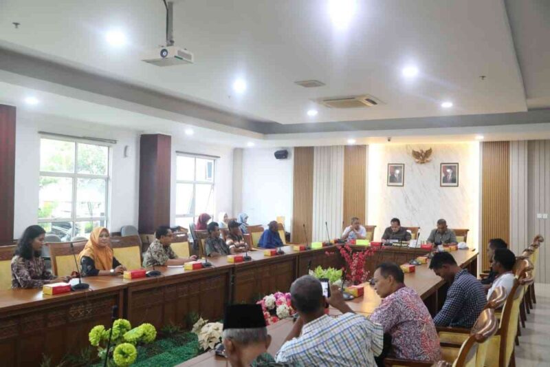 Komisi III DPRD Batam gelar RDPU ihwal perizinan cut and fill beberapa hari lalu. Foto:Istimewa