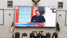 Anggota DPRD Kota Batam H. Arlon Veristo saat paripurna pada Rabu (6/5/2026). Foto:Istimewa
