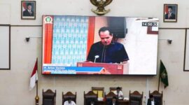 Anggota DPRD Kota Batam H. Arlon Veristo saat paripurna pada Rabu (6/5/2026). Foto:Istimewa