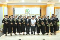 Ketua DPRD Batam Kamaluddin bersama finalis duta wisata, Rabu (6/5/2026). Foto;Ist