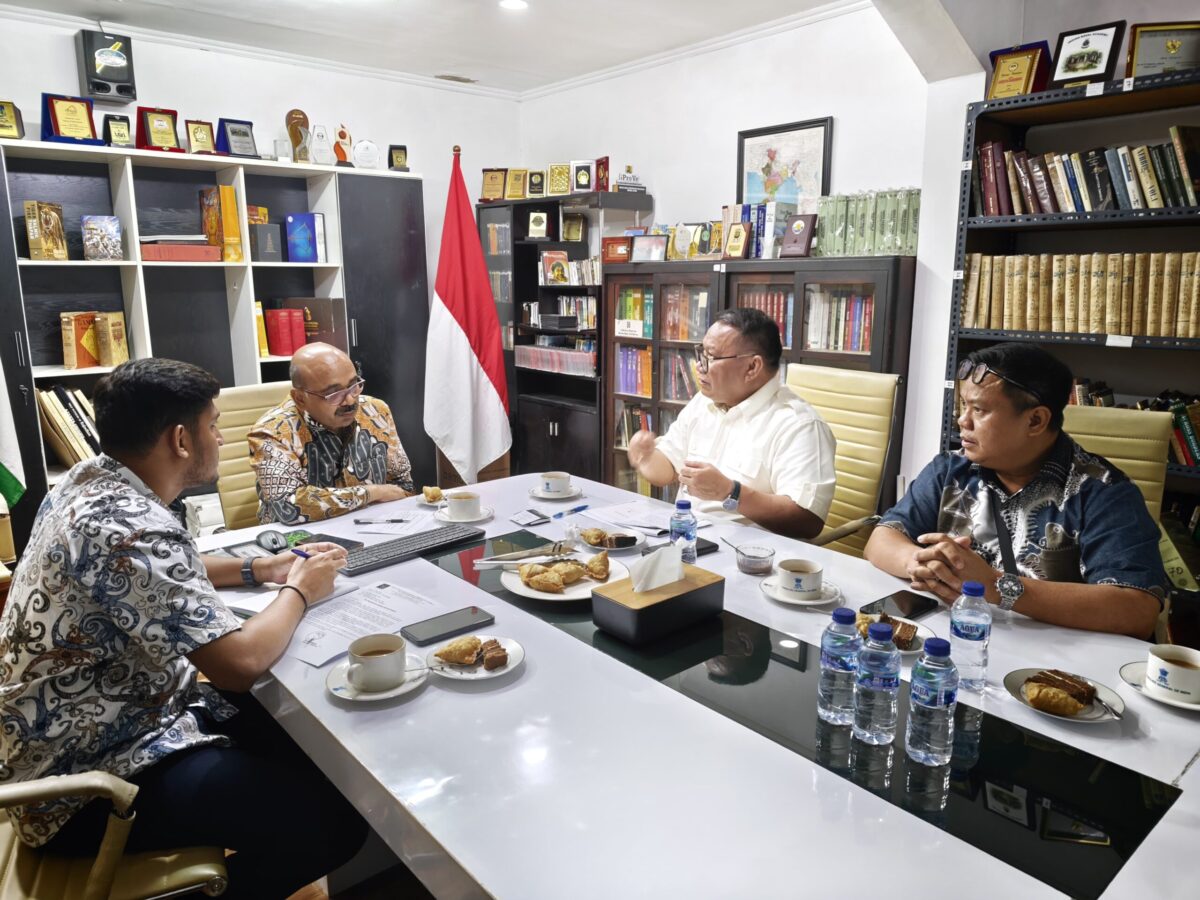 kunjungan Deputi Bidang Investasi BP Batam, Fary Djemy Francis, ke Konsul Jenderal India di Medan, Ravi Shankar Goel, Jumat (8/5/2026). Foto:Humas BP Batam