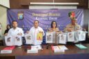 Polisi melihatkan barang bukti kasus pembunuhan istri di Lingga, Senin (11/5/2026). Foto:Istimewa
