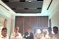 Anggota Fraksi Gerindra DPRD Kota Batam, Aweng Kurniawan dan para kader serta anggota DPR dapil Kepri Endipat. Foto:Istimewa