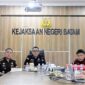 Kepala Kejaksaan Negeri Batam saat pimpin ekspose kasus restorative justice. Foto:Istimewa