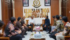 Pertamina Patra Niaga dengan Kejaksaan Tinggi Sumatera Utara guna mendukung tata kelola perusahaan yang akuntabel sekaligus menjaga kelancaran distribusi energi di wilayah Sumatera Utara dan sekitarnya, Selasa (19/5/2026). Foto:Istimewa