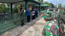 Kepala Dinas Pemadam Kebakaran dan Penyelamatan Kota Batam, Hendriana Gustini, turun langsung memimpin pelatihan didampingi Kepala Bidang Pencegahan Muhammad Hafiz pada Jumat (22/5/2026). Foto:Dok. Hafiz untuk matapedia