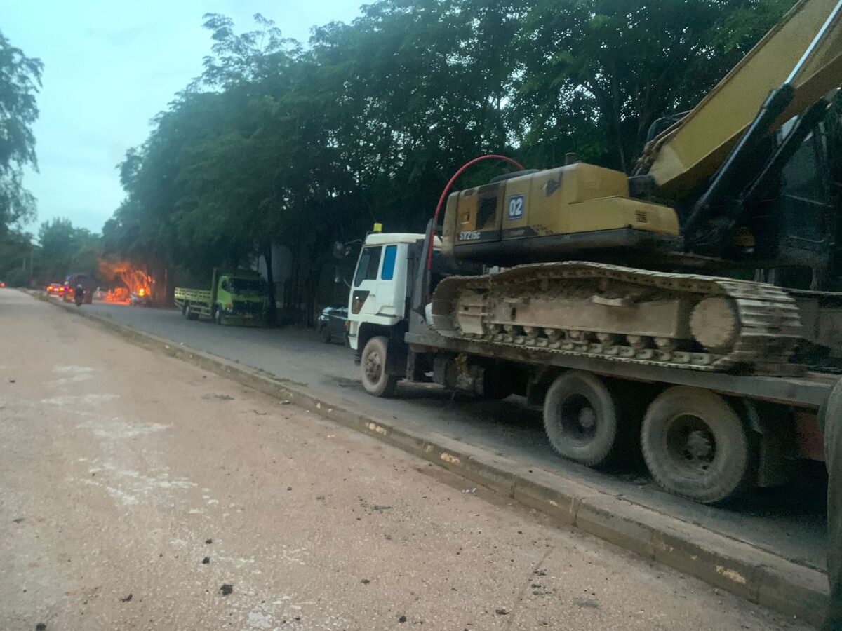 BP Batam Mulai Melakukan Mobilisasi Alat Berat untuk Perbaikan Jalan Rusak, Jumat (22/5/2026). Foto:Istimewa