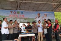 Ketua SPSI Kepri Saiful bersama pemerintah di acara May day, Jumat (1/5/2026). Foto:Rega/matapedia
