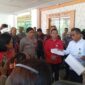Belasan pedagang kaki lima dari Tanjunguncang saat berada di Kantor DPRD Kota Batam, Kamis (21/5/2026).