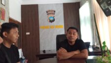 Kapolsek Sei Beduk, Iptu Alex Yasral saat diwawancara wartawan di ruangannya, Sabtu (23/5/2026). Foto:Rega/matapedia