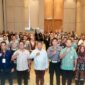Sekda Batam Firmansyah bersama Kepala UPTD Pengelolaan Pendapatan Daerah (PPD) Batam Center atau Samsat Batam Center, Patrick Nababan saat pembukaan bimtek pajak pada Sabtu (24/5/2026). Foto:Diskominfo