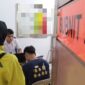 Terduga pelaku saat diperiksa penyidik Polsek Sagulung, Sabtu (30/5/2026). Foto:Rega/matapedia