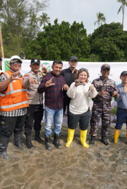 PT BSP Tanam 1.000 Mangrove di Pulau Ngenang, Perkuat Komitmen Hijau KEK Tanjung Sauh