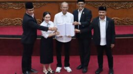 DPRD Kota Batam mulai membahas Rancangan Peraturan Daerah (Ranperda) tentang Pertanggungjawaban Pelaksanaan APBD Tahun Anggaran 2025. Dalam rapat paripurna yang digelar pada Rabu (10/6/2026). Foto:Istimewa