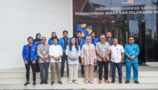Anggota/Deputi Bidang Pelayanan Umum BP Batam, Ariastuty Sirait, menerima audiensi pengurus Pergerakan Mahasiswa Islam Indonesia (PMII) Cabang Batam, Jumat (5/6/2026). Foto:Humas BP Batam