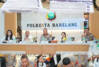 Polda Kepri dan pelaku usaha besi tua (scrap), BP Batam menandatangani Pakta Integritas Pencegahan Penadahan dan Perdagangan Barang Hasil Tindak Pidana di Aula Polresta Barelang, Senin (15/6/2026). Foto:Ist