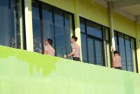 Polda Kepulauan Riau menggelar bakti religi di Masjid Katijah Sani, Sambau, Batam, Rabu (17/6/2026). Foto: Humas Polda Kepri