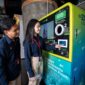
TelkomGroup memperkuat transformasi bisnis dan implementasi ESG untuk menciptakan pertumbuhan berkelanjutan, meningkatkan daya saing, serta menghadirkan nilai jangka panjang bagi lingkungan, masyarakat, dan bisnis. Foto:Telkom