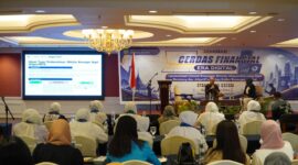 OJK Kepri menggelar seminar bertajuk 