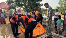 Setelah tiga hari pencarian, Basarnas bersama Tim SAR Gabungan akhirnya menemukan Ibas, balita berusia dua tahun. Foto:Istimewa