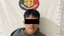 Salah satu pelaku pencurian hp mahasiswa yang diamankan oleh Polsek Batam Kota, Kamis (11/6/2026).