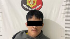 Salah satu pelaku pencurian hp mahasiswa yang diamankan oleh Polsek Batam Kota, Kamis (11/6/2026).
