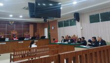 Sidang lanjutan kasus dugaan pembunuhan Dwi Putri Apriliandini, seorang calon lady companion (LC) di Batam, kembali mengungkap fakta-fakta baru di ruang sidang Pengadilan Negeri Batam, Senin (15/6/2026). Foto:Rega/matapedia