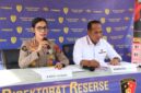 Kabid Humas Polda Kepri Kombes Pol. Nona Pricillia Ohei bersama Ditreskrimum. Foto:Humas Polda Kepri
