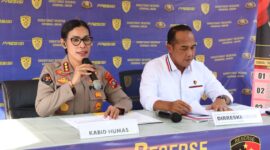 Kabid Humas Polda Kepri Kombes Pol. Nona Pricillia Ohei bersama Ditreskrimum. Foto:Humas Polda Kepri