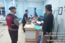 Polsek Batu Aji bergerak cepat menindaklanjuti laporan masyarakat yang masuk melalui layanan polisi 110 terkait dua korban kecelakaan lalu lintas yang menjalani perawatan di RS Graha Hermine, Batu Aji, Batam, Jumat (10/7/2026) malam. Foto:Ist