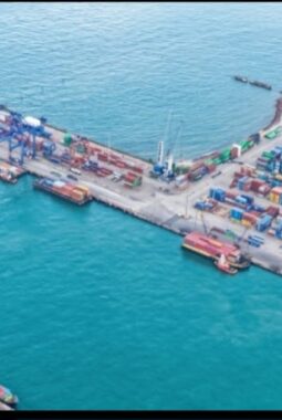 TPK Batu Ampar Naik Kelas, Produktivitas Melonjak dan Ongkos Logistik ke Shanghai Turun hingga 50 Persen