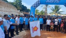 Ribuan warga memadati Pulau Kasu, Kota Batam, Sabtu (18/7/2026), mengikuti jalan santai yang menjadi rangkaian Pesta Anak Pulau atau Kasu Cup 2026. Foto:Amir/matapedia.