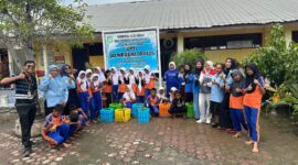 PT Pertamina Patra Niaga memperkuat edukasi lingkungan di kawasan pesisir melalui Program SEKAR (Sekolah Kawasan Pesisir). Foto:Istimewa