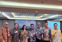 Kepala OJK Provinsi Kepulauan Riau Sinar Danandjaya dalam Go Public Seminar yang digelar OJK dan BEI di Batam, Kamis (23/7/2026). Foto:OJK 