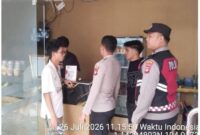 Personel Polsek Lubuk Baja bergerak cepat hingga mengamankan seorang pria yang diduga terlibat dalam kasus pencurian kendaraan bermotor (curanmor) di kawasan Lubuk Baja, Batam, Minggu (26/7/2026). Foto:Humas Polresta Barelang