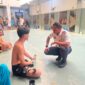 Karutan Batam Fajar Teguh Wibowo saat diskusi dengan warga binaan, Rabu (29/7/2026). Foto:Istimewa