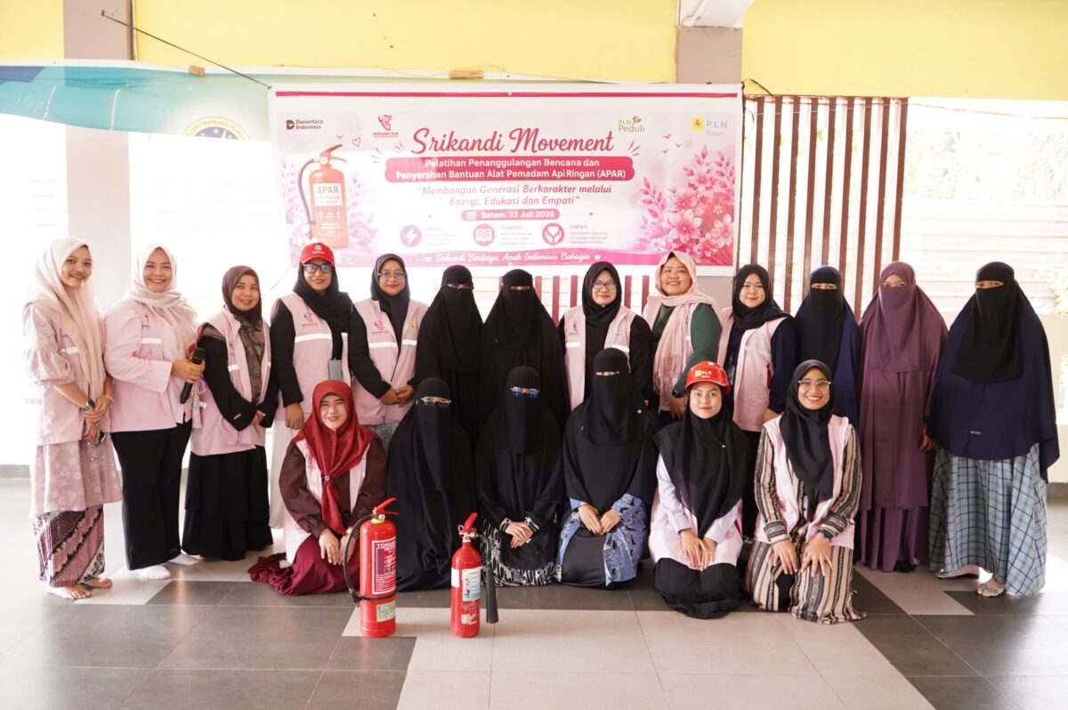 Srikandi PLN Batam. Foto:Istimewa