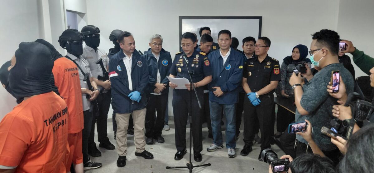 Badan Narkotika Nasional (BNN) RI bersama Direktorat Jenderal Bea dan Cukai membongkar jaringan penyelundupan narkotika internasional di Batam, Kepulauan Riau, Jumat (31/7/2026). Foto:Elin/matapedia
