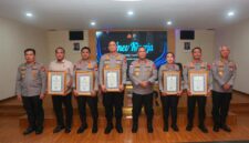 Kapolda Kepri Irjen Pol Asep bersama jajarannya. Foto:Humas Polda Kepri