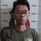 Pelaku penipuan calon jemaah umrah yang berhasil dibekuk Polsek Batuaji, di loby Bandara Hang Nadim Batam. Matapedia6.com/ Dok Polsek Batuaji