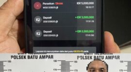 Terduga pelaku pemerasan dan penganiayaan terhadap WN Malaysia ditangkap bersama barang bukti di Polsek Batu Ampar. Foto:Istimewa