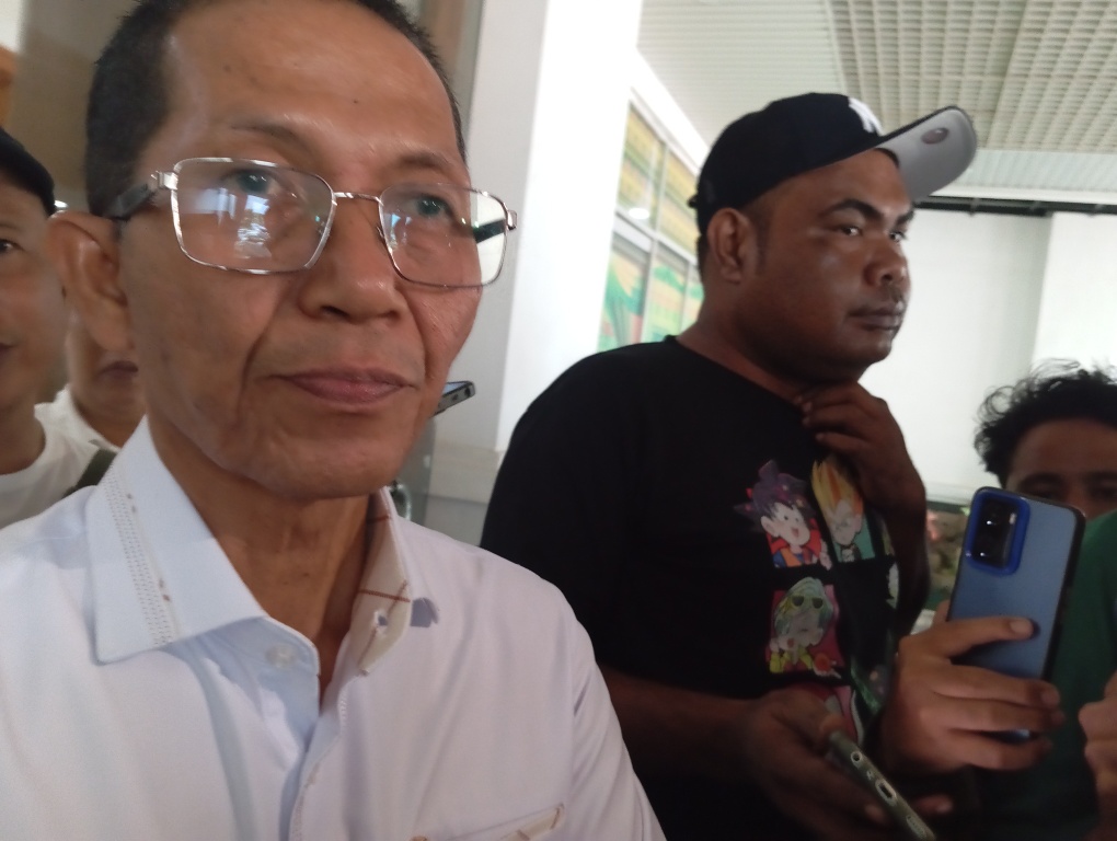 Wali Kota Batam Amsakar Achmad usai paripurna DPRD kota Batam, Rabu (8/7/2026). Foto:Rega/matapedia