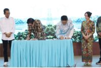 Penandatanganan PJBTL berlangsung di Auditorium Tanjung Kasam, Kantor PLN Batam dan dihadiri Wali Kota Batam Amsakar Achmad bersama Wakil Wali Kota Batam Li Claudia Chandra serta Direktur Utama PLN Batam bersama jajarannya,  Selasa (28/7/2026). Foto:Istimewa