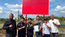 Penyegelan dilakukan pada Rabu (8/7/2026). Dalam pemeriksaan, petugas mendapati ikan Arwana Super Red dan Golden yang termasuk satwa dilindungi serta tercantum dalam daftar Convention on International Trade in Endangered Species of Wild Fauna and Flora (CITES). Foto:Dok. KKP