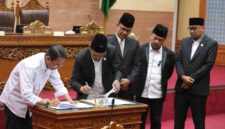Rapat paripurna DPRD Kota Batam bersama Pemko Batam, Sabtu (15/8/2026). Foto:Istimewa