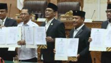 Wali Kota Batam Amsakar Achmad dan Ketua DPRD Batam, Sabtu (15/8/2026). Foto:Istimewa