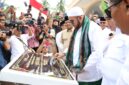 Ketua MPR RI Ahmad Muzani bersama Habib Syeikh bin Abdul Qodir Assegaf meresmikan Pondok Pesantren (Ponpes) Nur Iman beserta masjidnya, Minggu (2/8/2026).