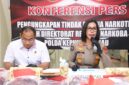 Dirresnarkoba Polda Kepri Kombes Pol Suyono didampingi Kabid Humas Polda Kepri Kombes Pol Dr. Nona Pricillia Ohei. Foto:Humas Polda Kepri