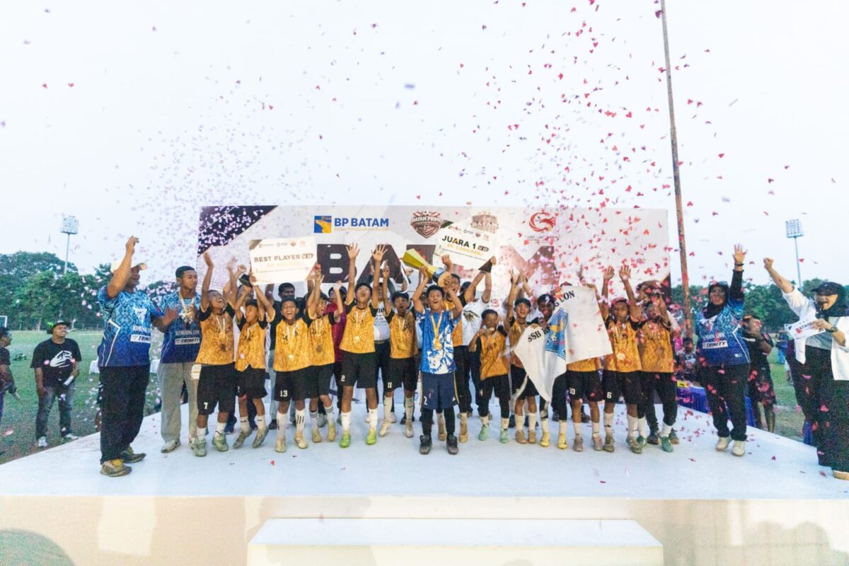 Batam Grassroot Football Festival 2026 resmi berakhir di Stadion Temenggung Abdul Jamal. Foto:Humas BP Batam